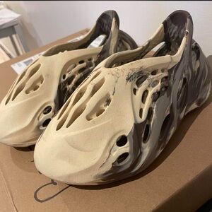 Yeezy Foam Runner in Cream and Brown Swirl
